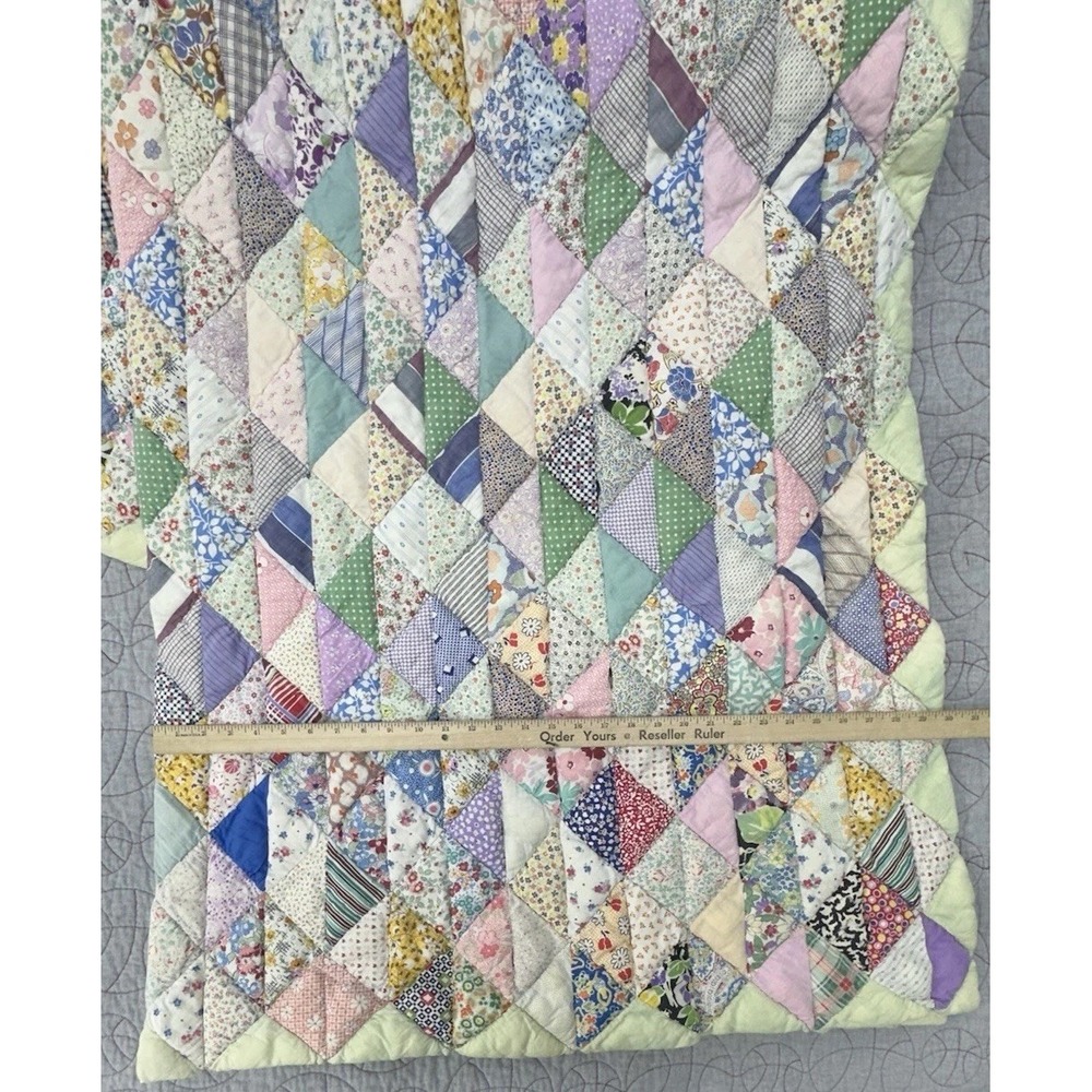 Vintage Handmade Patchwork Quilt Floral Feedsack Style Diamond Scrap Pastel - Picture 10 of 11
